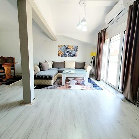 Eftimija Apartments ゲヴゲリヤ エクステリア 写真