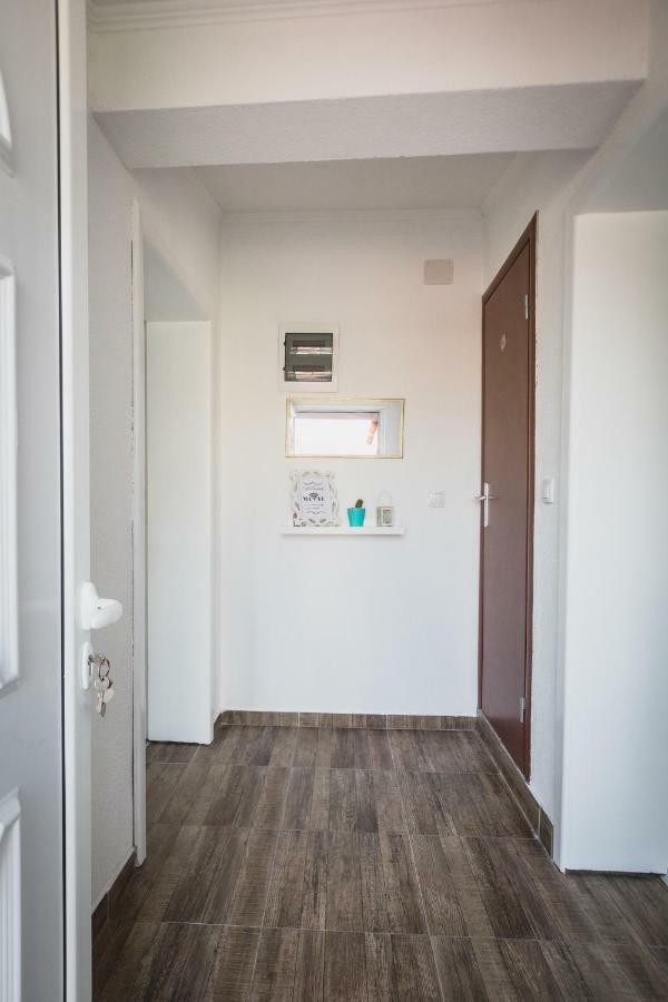 Eftimija Apartments ゲヴゲリヤ エクステリア 写真
